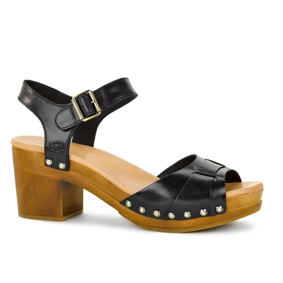 UGG Janie Clog Sandal - Picture 2 of 5